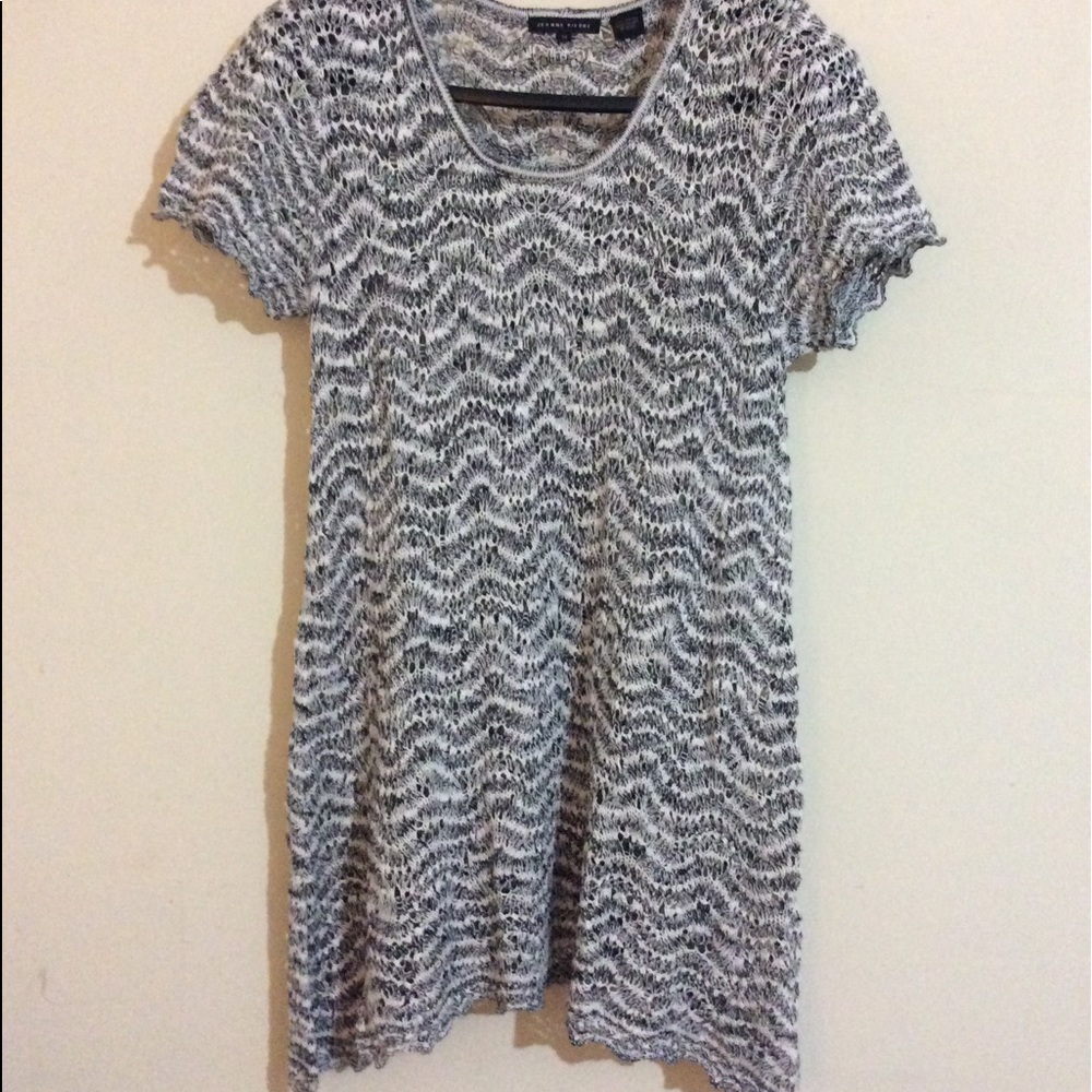 Short sleeve sweater dress